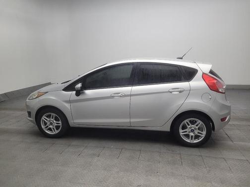 Ingot Silver Metallic 2018 Ford Fiesta SE
