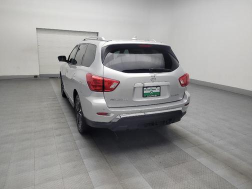 2019 Nissan Pathfinder Platinum