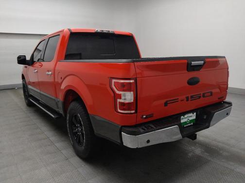 Red 2018 Ford F-150 XLT