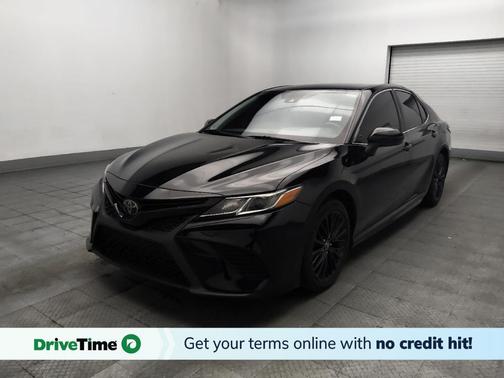 Midnight Black Metallic 2018 Toyota Camry SE