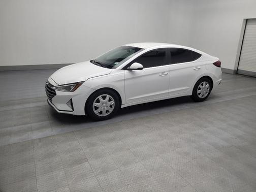 2020 Hyundai ELANTRA SE