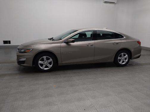 Mineral Gray Metallic 2023 Chevrolet Malibu FWD 1LT