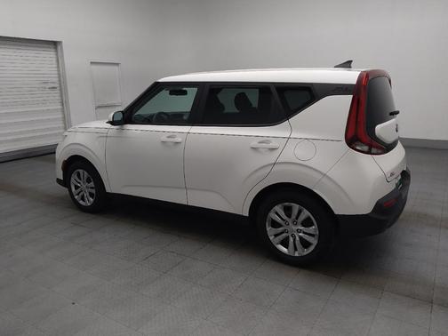 Snow White Pearl 2021 Kia Soul LX
