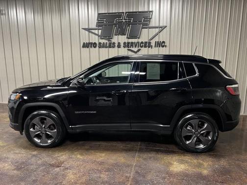 2022 Jeep Compass Latitude Lux