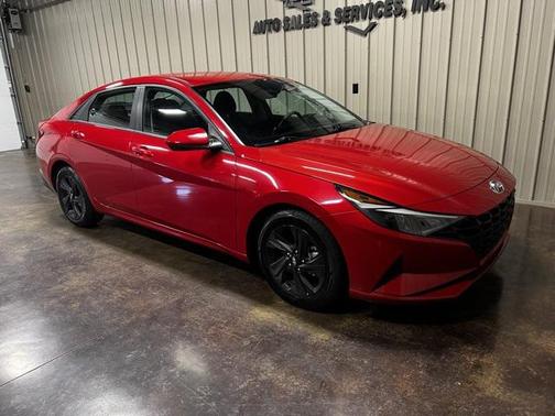 2021 Hyundai ELANTRA SEL