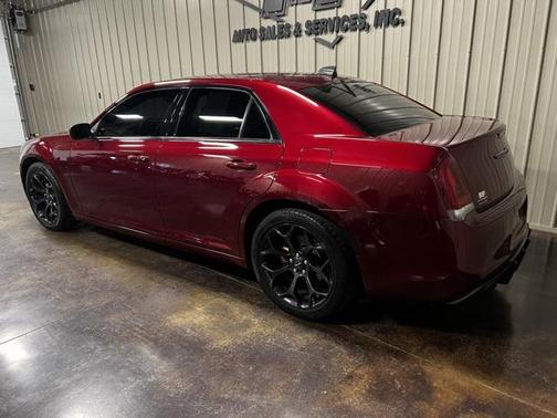 2019 Chrysler 300 Touring