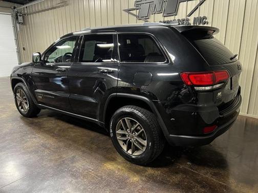 2016 Jeep Grand Cherokee 75th Anniversary