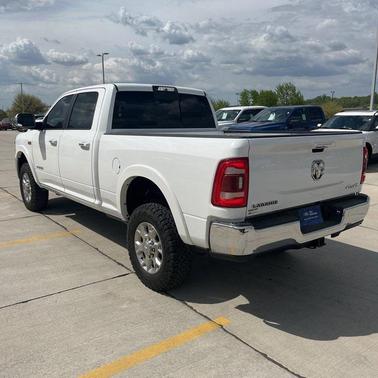 2020 RAM 2500 Laramie Crew Cab 4X4 6'4' Box