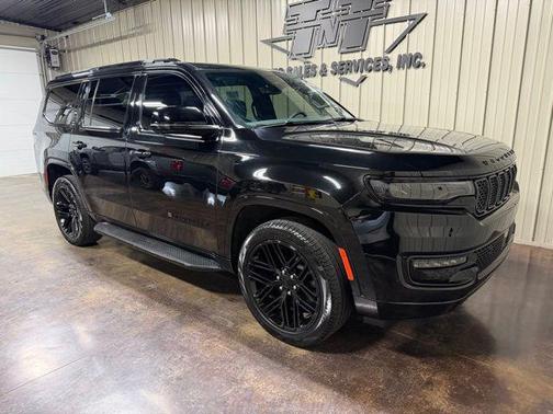 Diamond Black Crystal Pearlcoat 2024 Jeep Wagoneer Series II Carbide 4x4