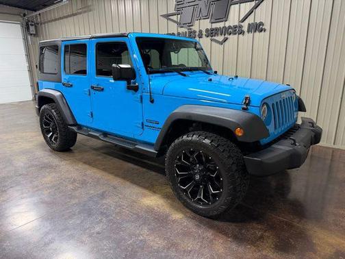 Chief Clearcoat 2017 Jeep Wrangler Unlimited Sport
