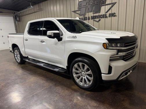 Iridescent Pearl Tricoat 2021 Chevrolet Silverado 1500 High Country