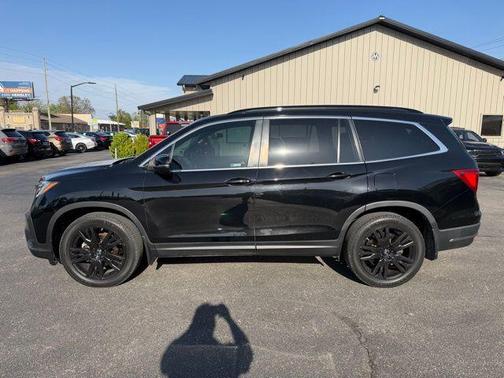 Crystal Black Pearl 2021 Honda Pilot AWD Special Edition
