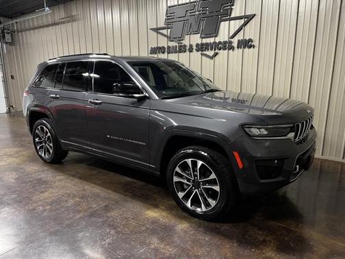 2022 Jeep Grand Cherokee Overland