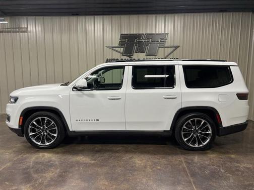 2022 Jeep Wagoneer Series III 4x4