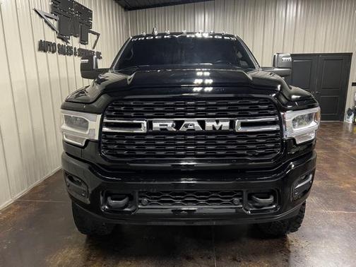 2023 RAM 3500 Big Horn Crew Cab 4x4 8' Box