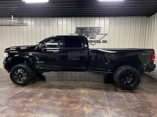2023 RAM 3500 Big Horn Crew Cab 4x4 8' Box