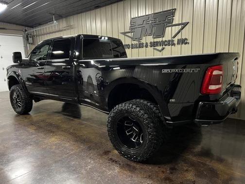 2023 RAM 3500 Big Horn Crew Cab 4x4 8' Box