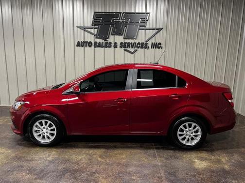 2020 Chevrolet Sonic FWD Sedan LT