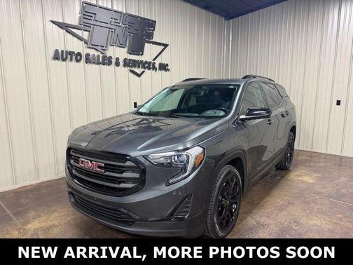 Graphite Gray Metallic 2021 GMC Terrain SLE