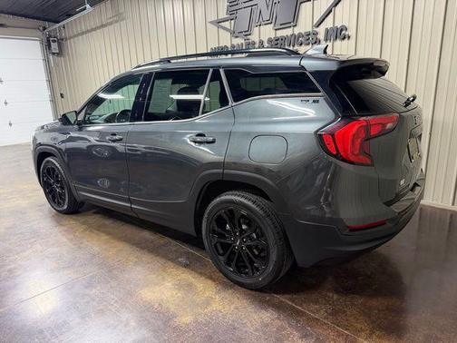Graphite Gray Metallic 2021 GMC Terrain SLE