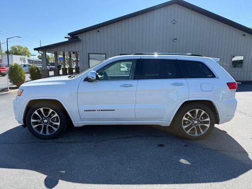 Ivory 3-Coat 2017 Jeep Grand Cherokee Overland