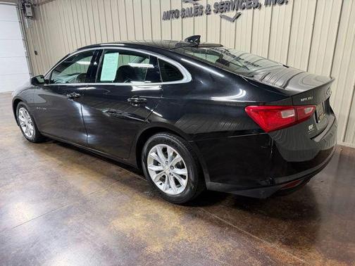 Mosaic Black Metallic 2024 Chevrolet Malibu FWD 1LT
