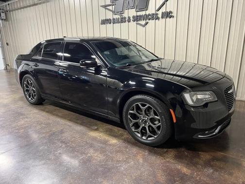 2018 Chrysler 300 S