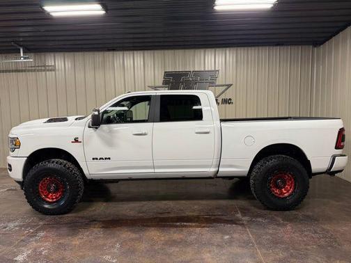 2024 RAM 2500 Laramie Crew Cab 4x4 6'4' Box