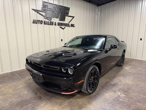 2021 Dodge Challenger SXT