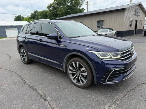 Atlantic Blue Metallic 2022 Volkswagen Tiguan 2.0T SEL R-Line 4MOTION