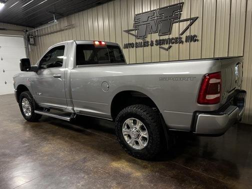 2023 RAM 3500 Big Horn Regular Cab 4x4 8' Box