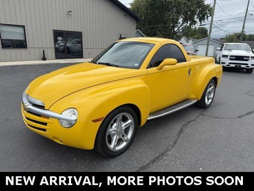2003 Chevrolet SSR LS