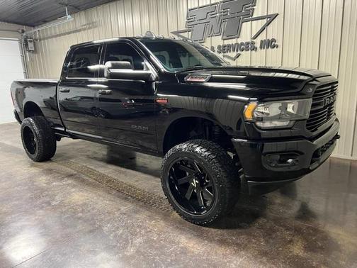 2021 RAM 2500 Big Horn Crew Cab 4x4 6'4' Box