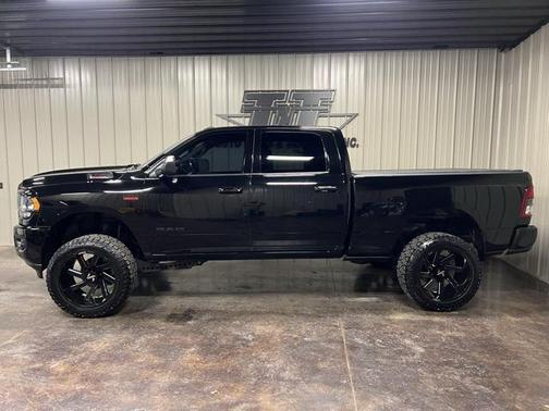 2021 RAM 2500 Big Horn Crew Cab 4x4 6'4' Box