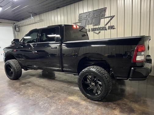 2021 RAM 2500 Big Horn Crew Cab 4x4 6'4' Box