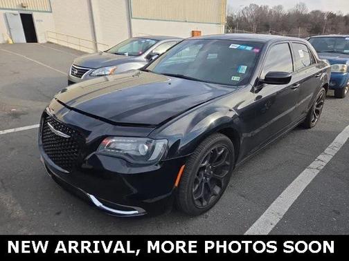 2019 Chrysler 300 S
