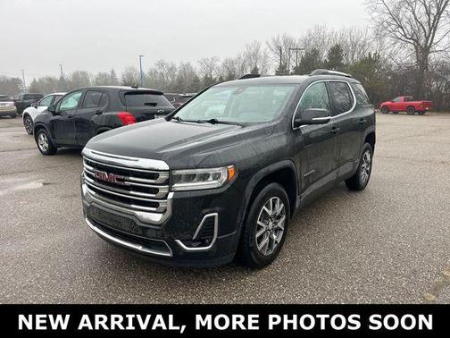 2023 GMC Acadia FWD SLT