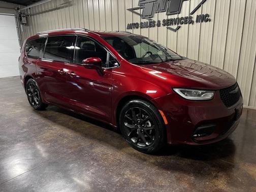 2021 Chrysler Pacifica Touring L