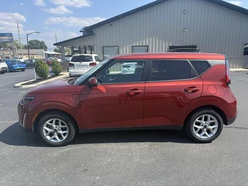 2023 Kia Soul LX