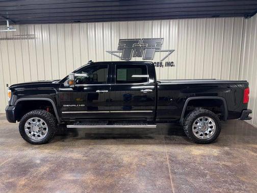 2016 GMC Sierra 2500 Denali