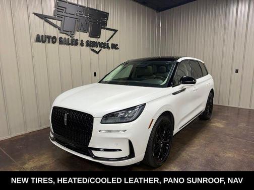 Pristine White Metallic Tri-Coat 2024 Lincoln Corsair Premiere