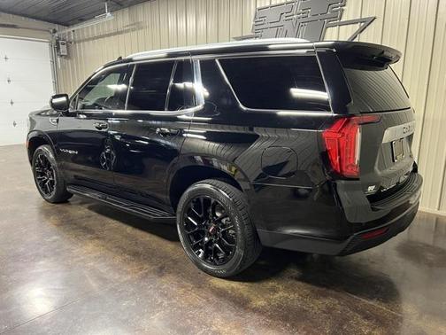 2022 GMC Yukon SLE