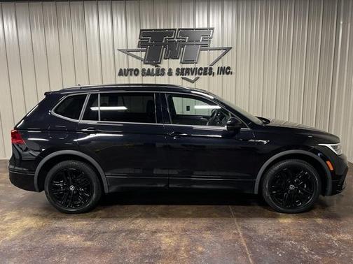2022 Volkswagen Tiguan 2.0T SE R-Line Black 4MOTION