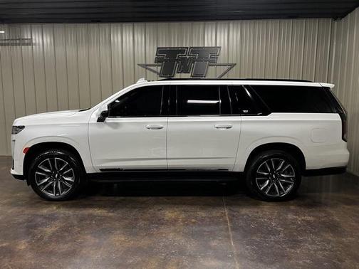 2022 Cadillac Escalade ESV Sport