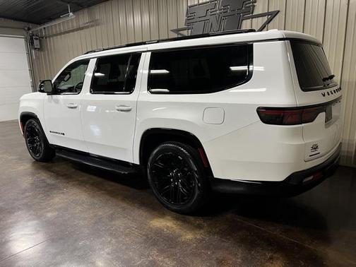 2023 Jeep Wagoneer L Series II Carbide 4x4