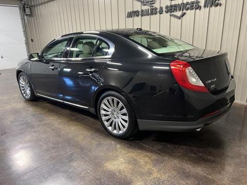 2014 Lincoln MKS Base