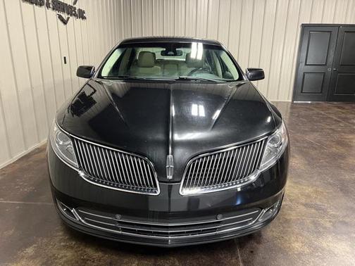 2014 Lincoln MKS Base