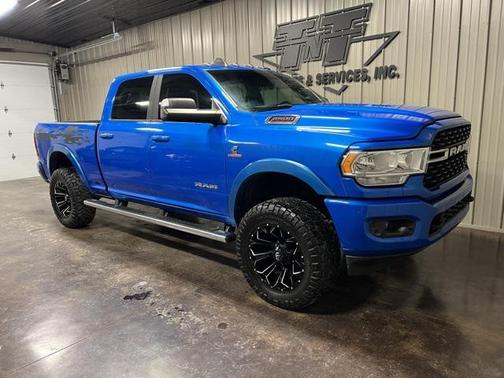 2022 RAM 2500 Big Horn Crew Cab 4x4 6'4' Box