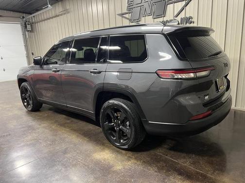 2021 Jeep Grand Cherokee L Altitude