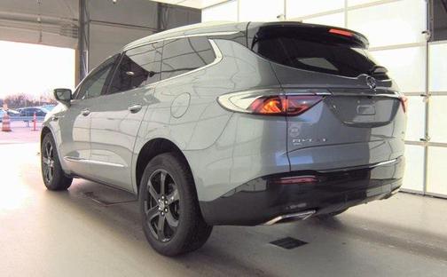 2023 Buick Enclave Essence AWD